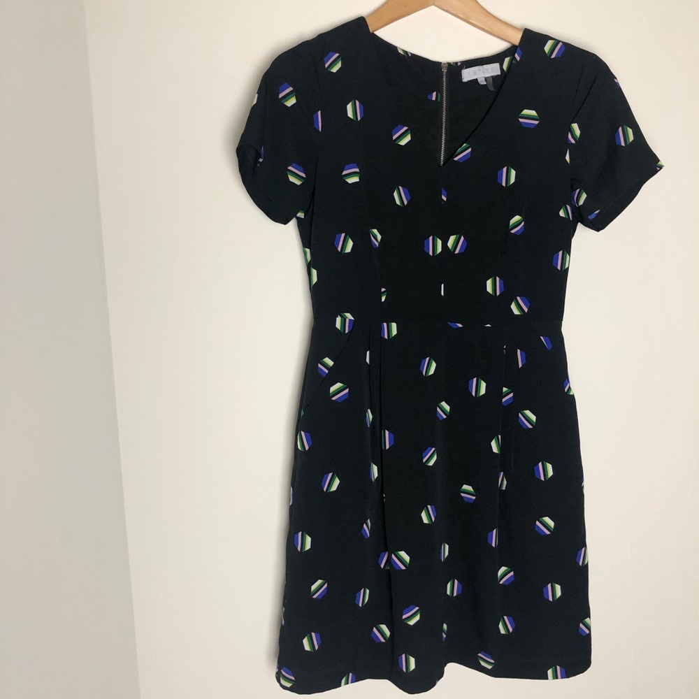NWOT 1. State Geo-Print Sheath Dress